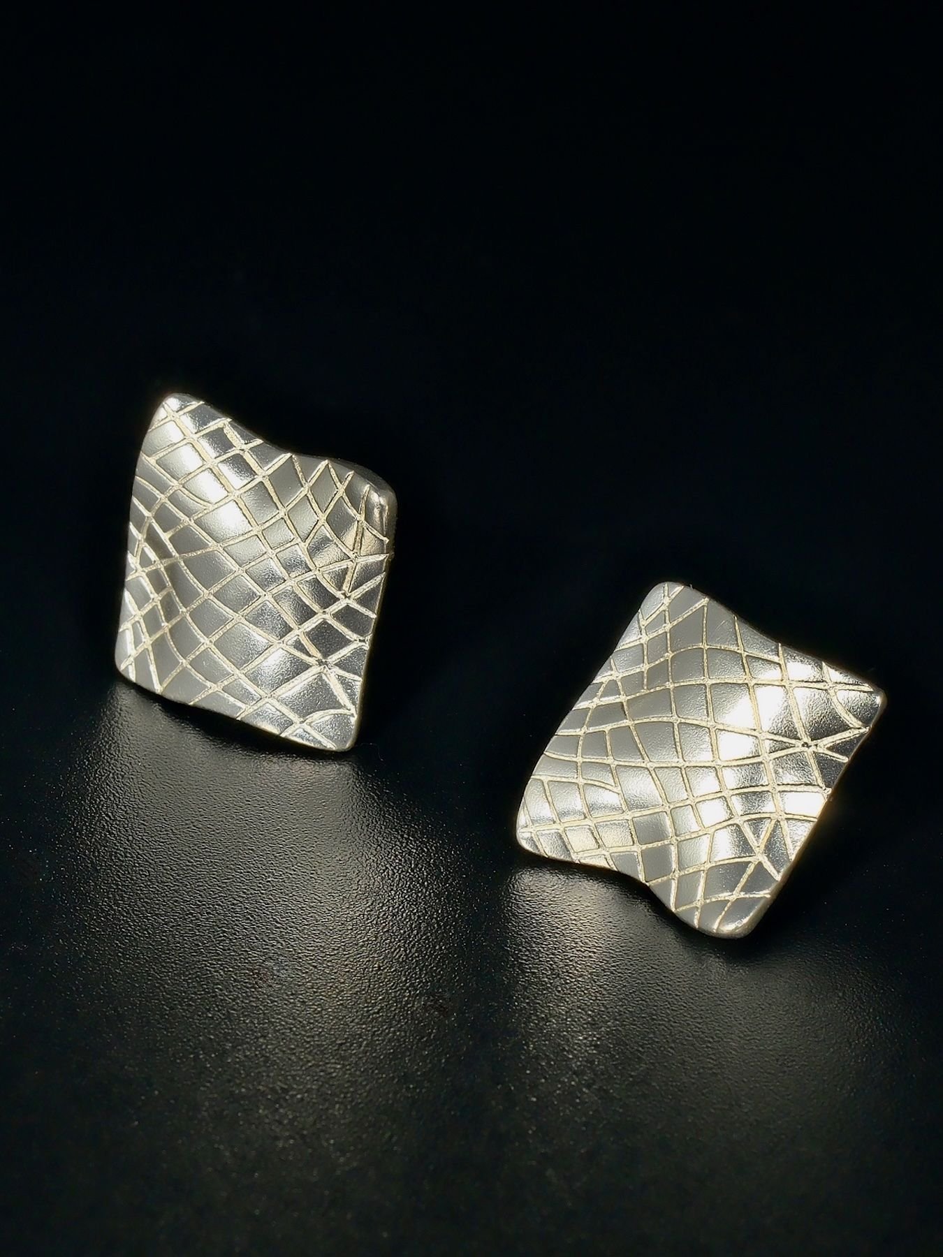 Earings Square net