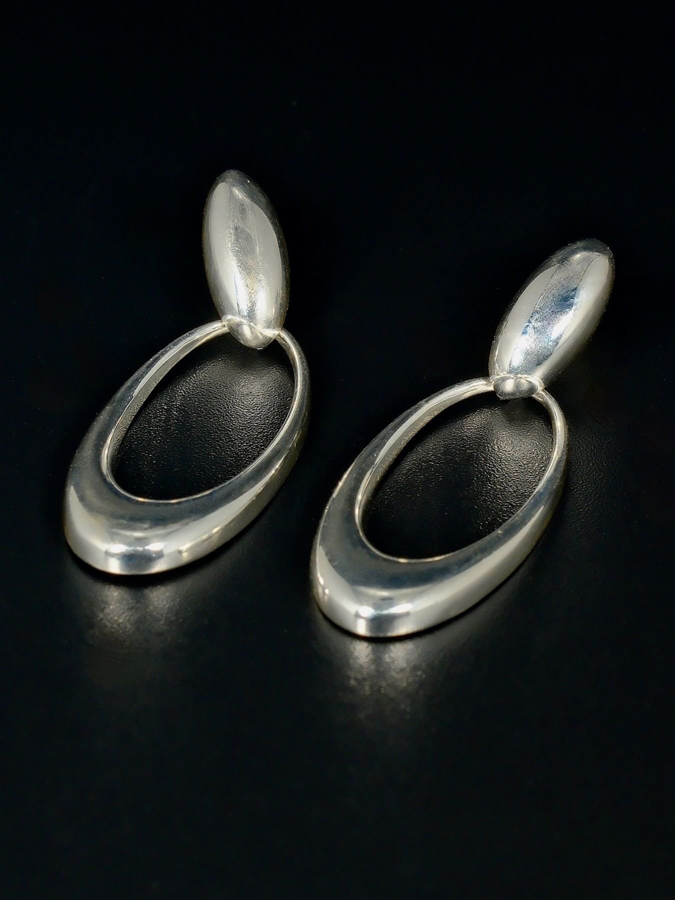 Earings Hollow Round