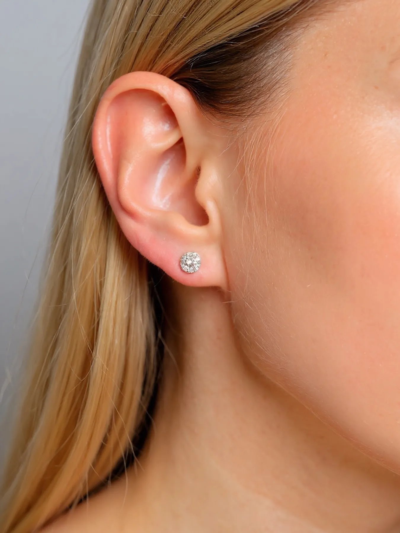 Silver Oval Zircon Earrings – 925 Elegant Women’s Studs