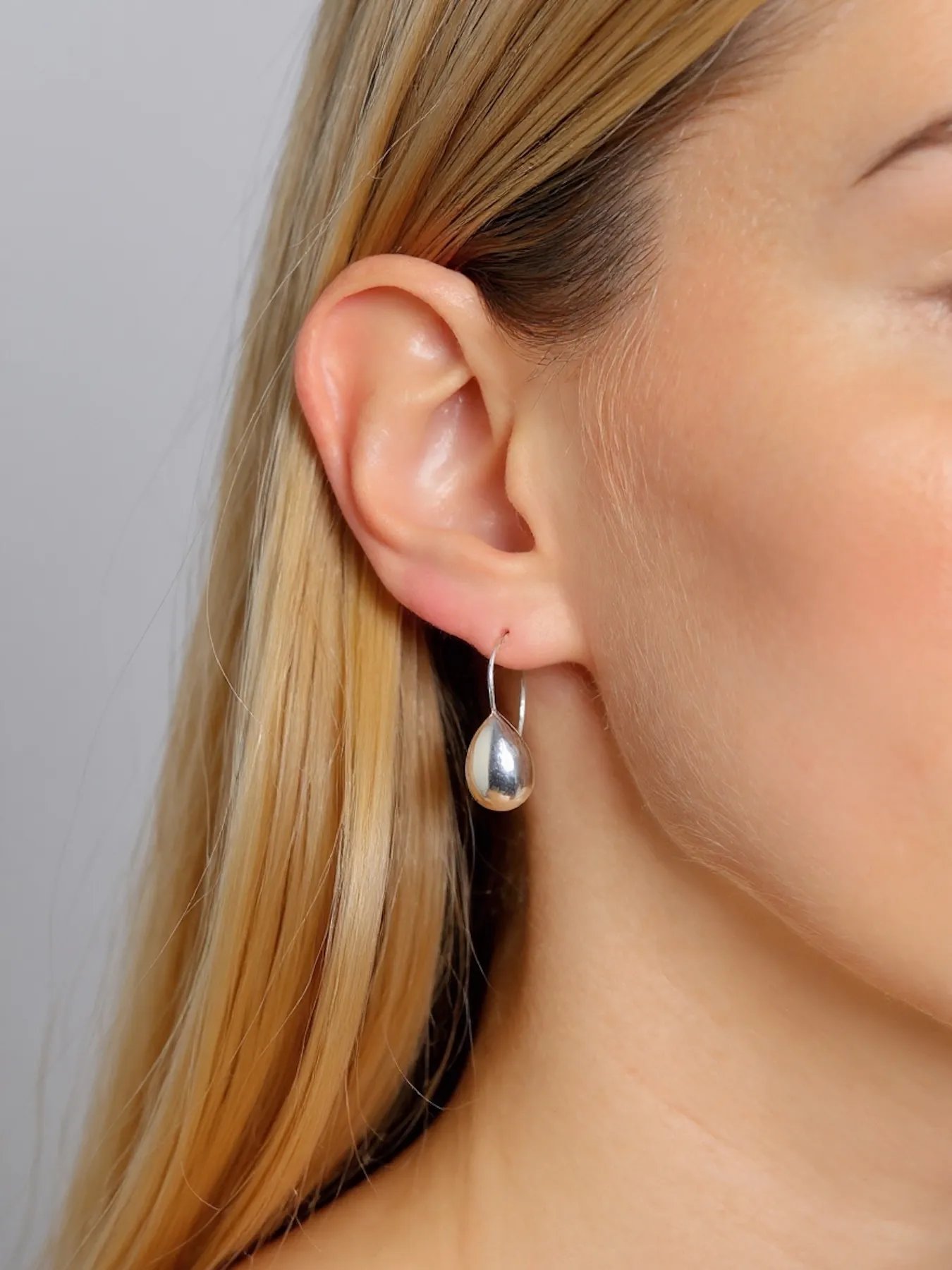 auskarai Oval Tear Drop sidabras 925 – ovalūs lašo formos auskarai