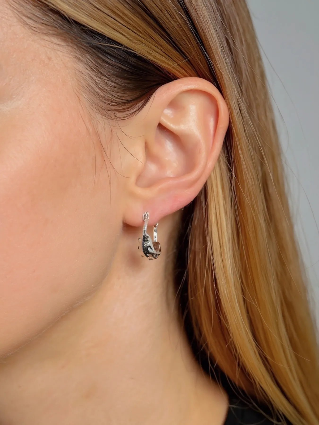 Silver earrings – minimalist, modern classic