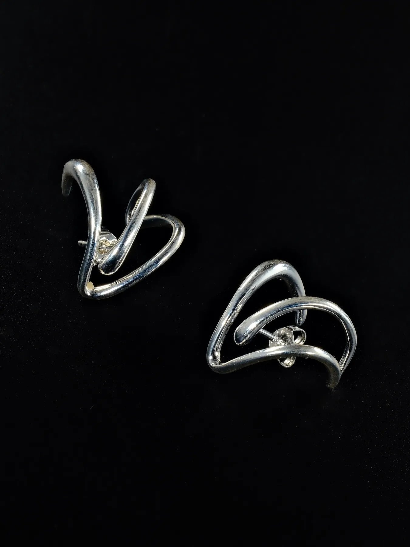 Silver earrings – women’s minimalist elegant design