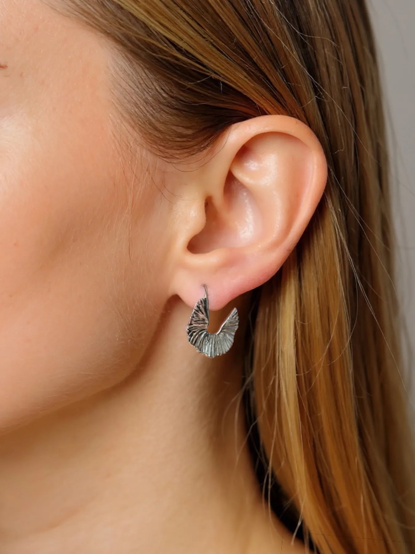 Silver earrings – expressive women’s statement earrings