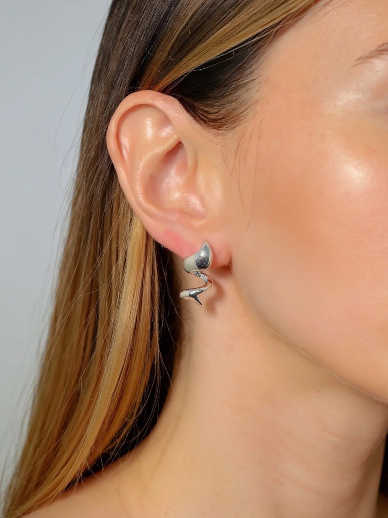 Silver earrings – expressive women’s statement earrings