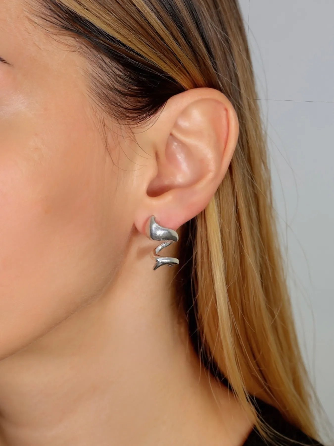 Silver earrings – expressive women’s statement earrings