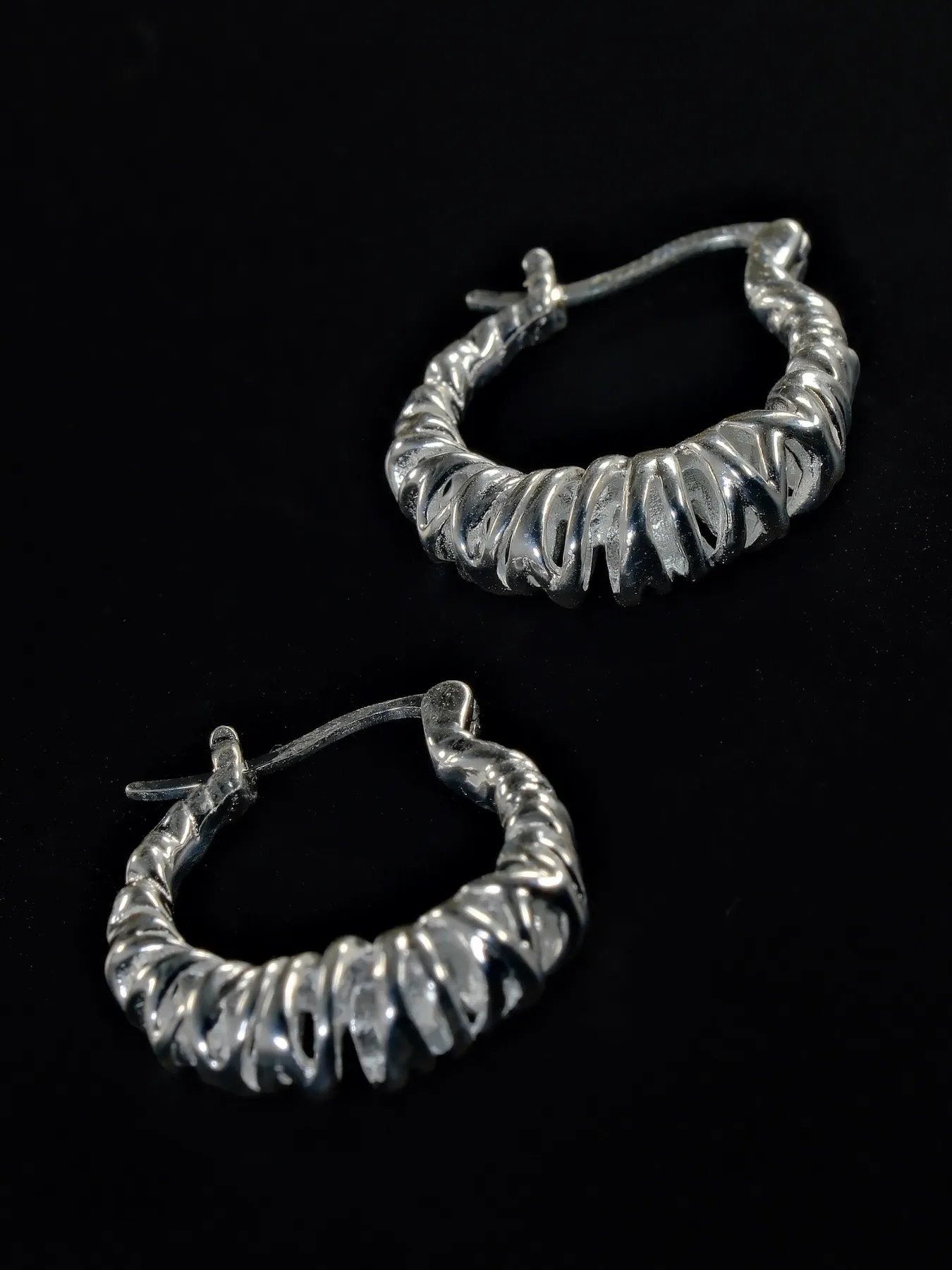 Silver earrings – elegant women’s earrings