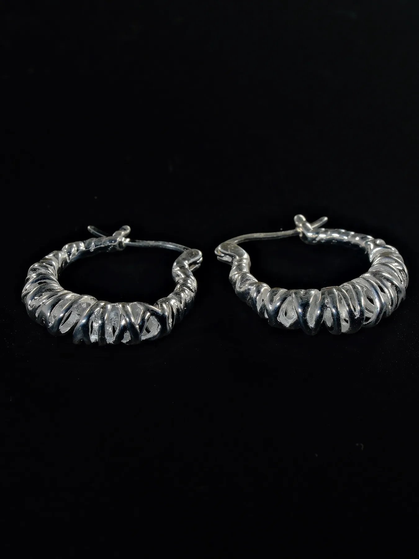 Silver earrings – elegant women’s earrings