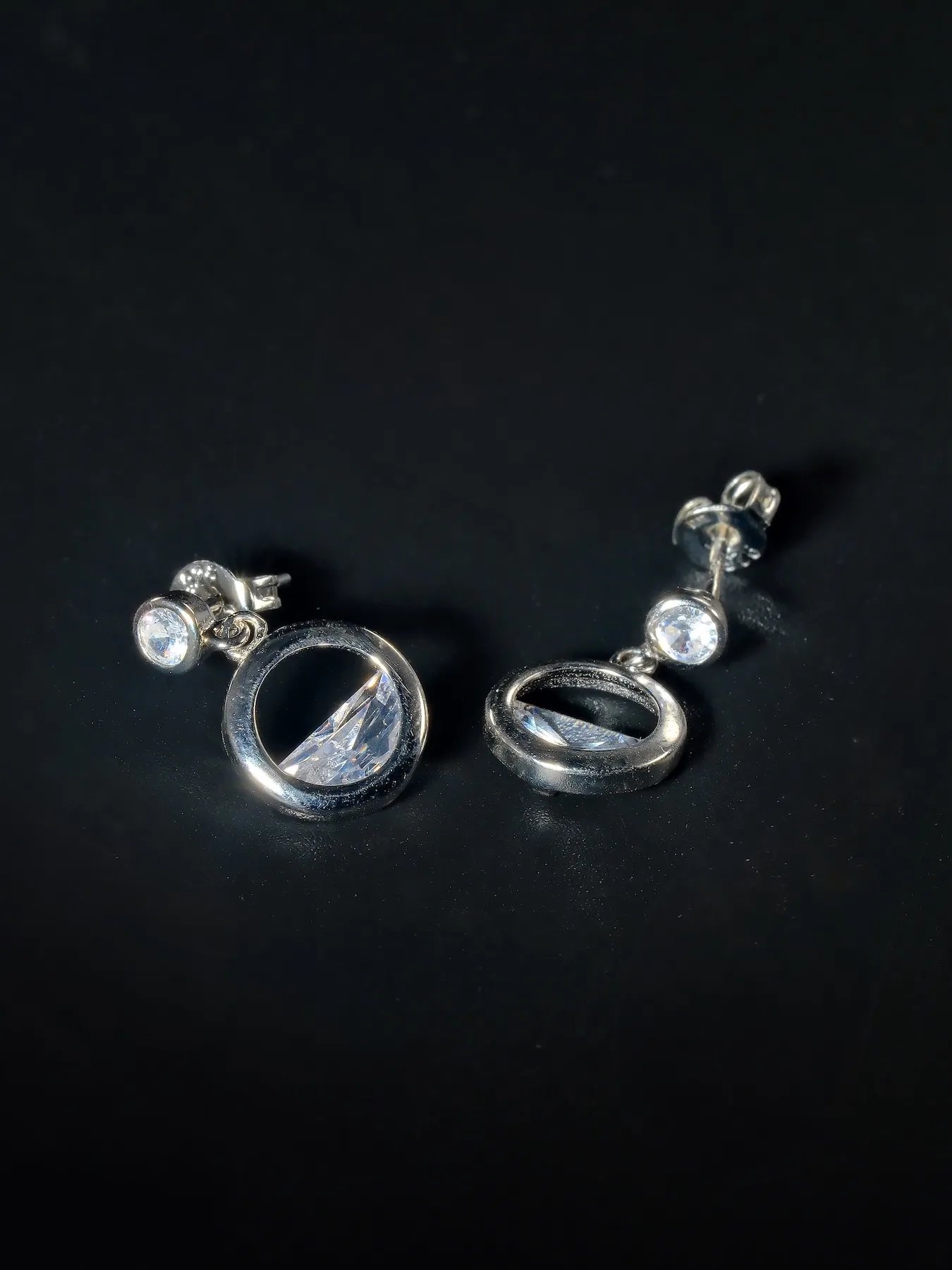 925 Silver Earrings with Cubic Zirconia – Elegant Women’s Earrings