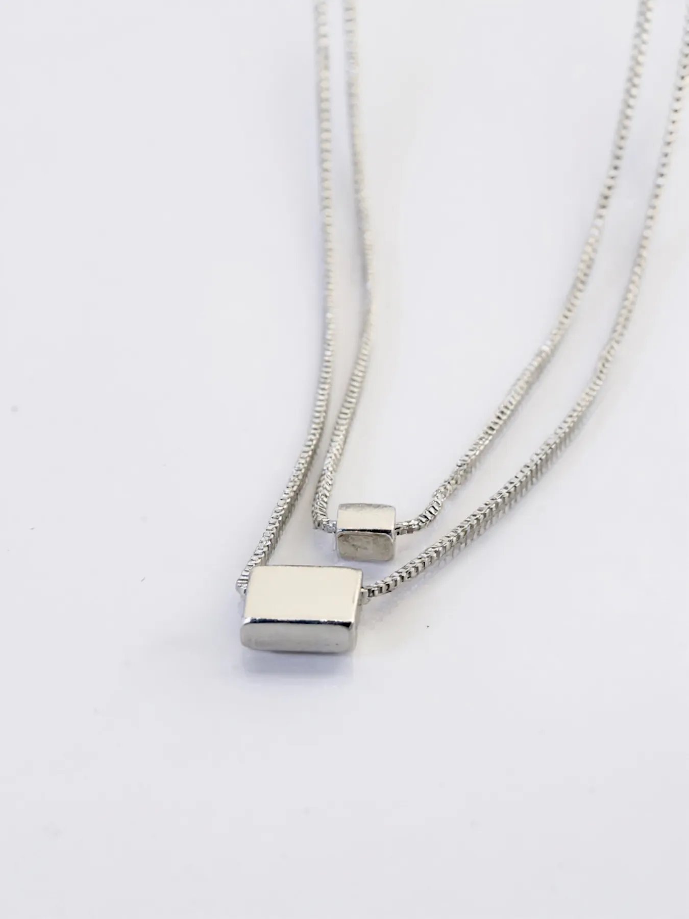 Kaklo papuošalas Box Necklace