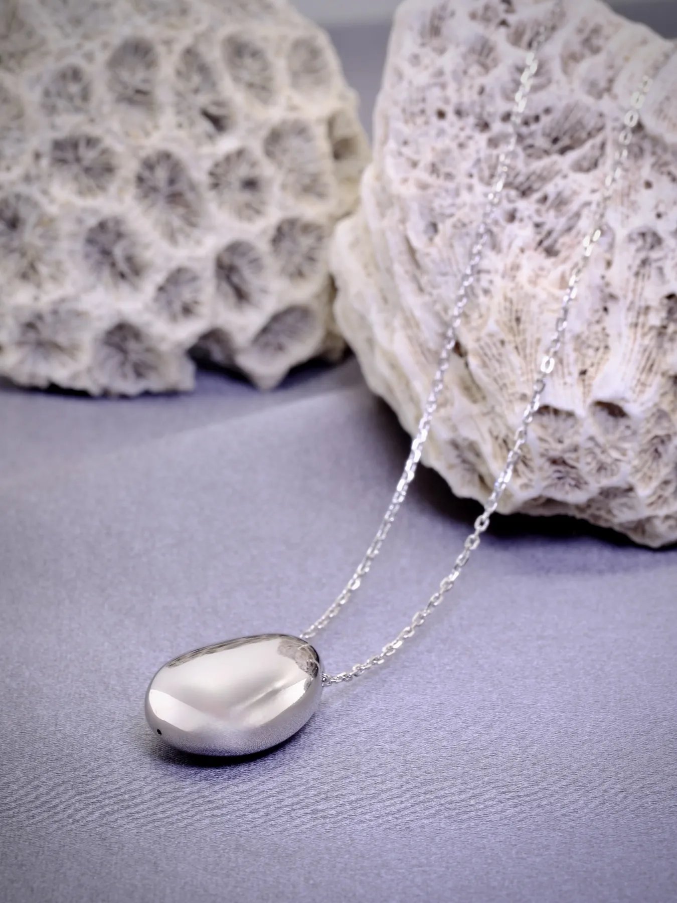 Silver necklace – modern 925 silver design