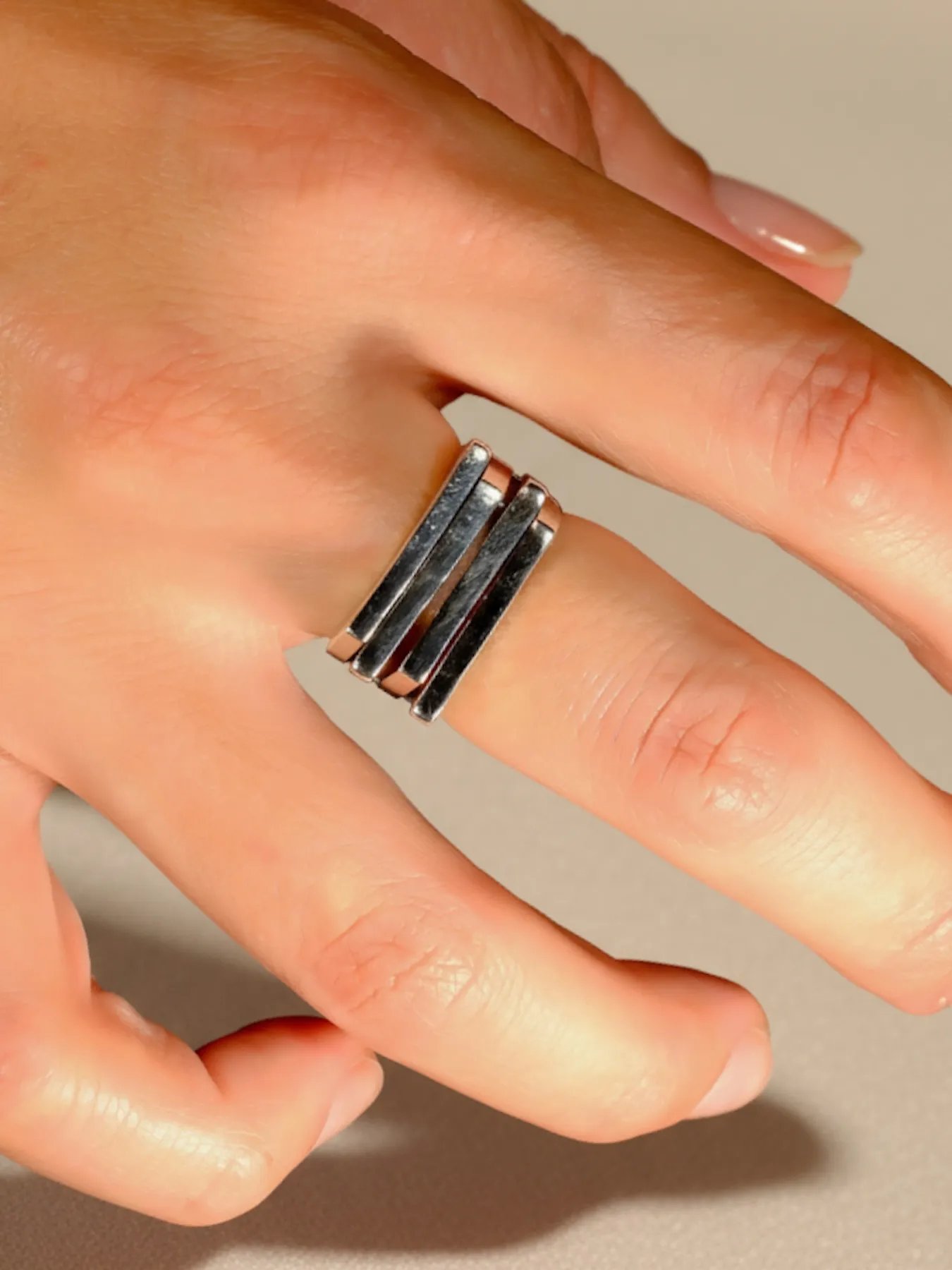 925 silver ring – modern geometric accessory