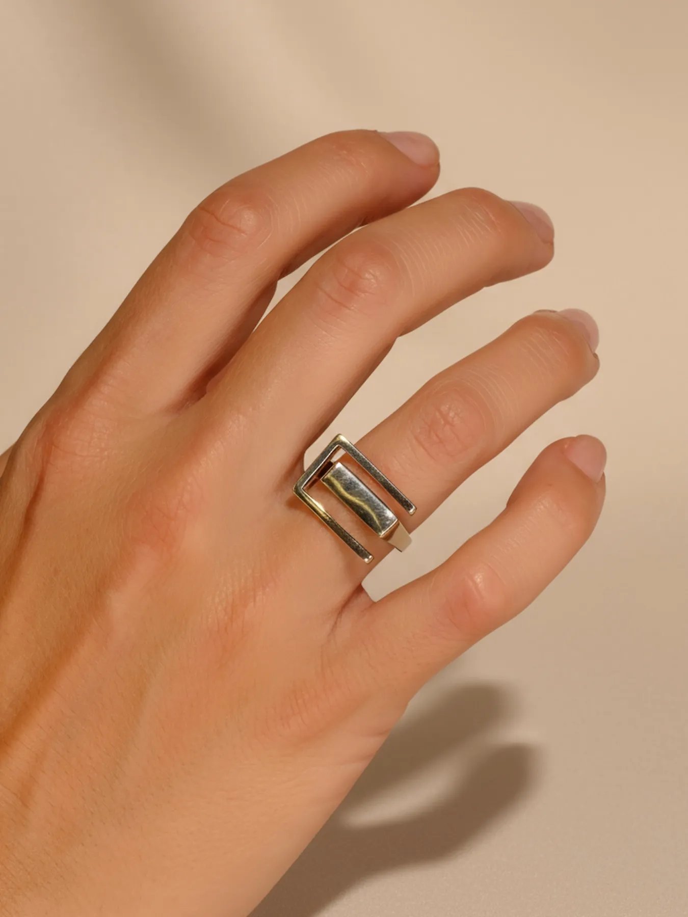 925 silver ring – modern architectural accessory