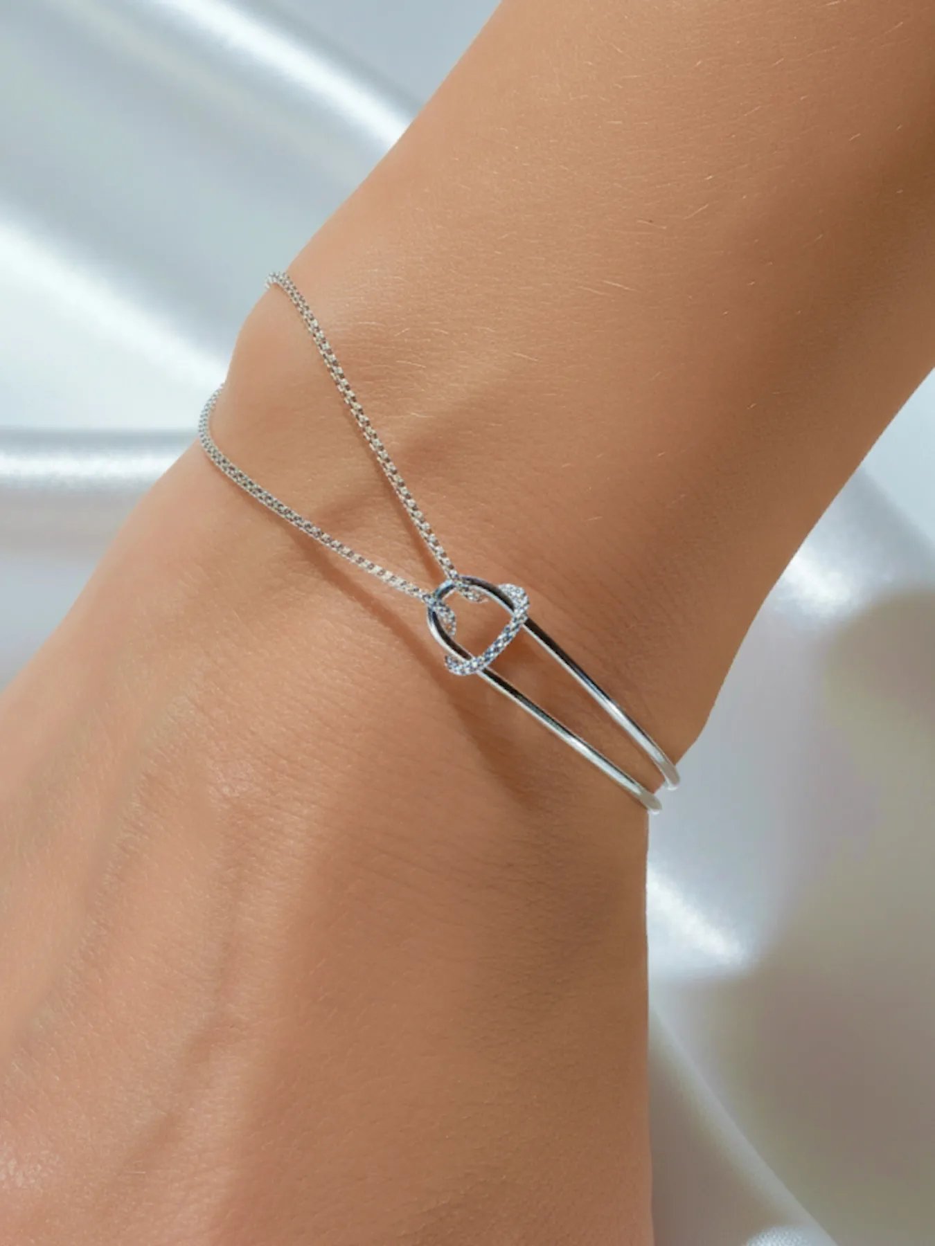 Sterling silver bracelet with knot – 925 symbolic jewelry