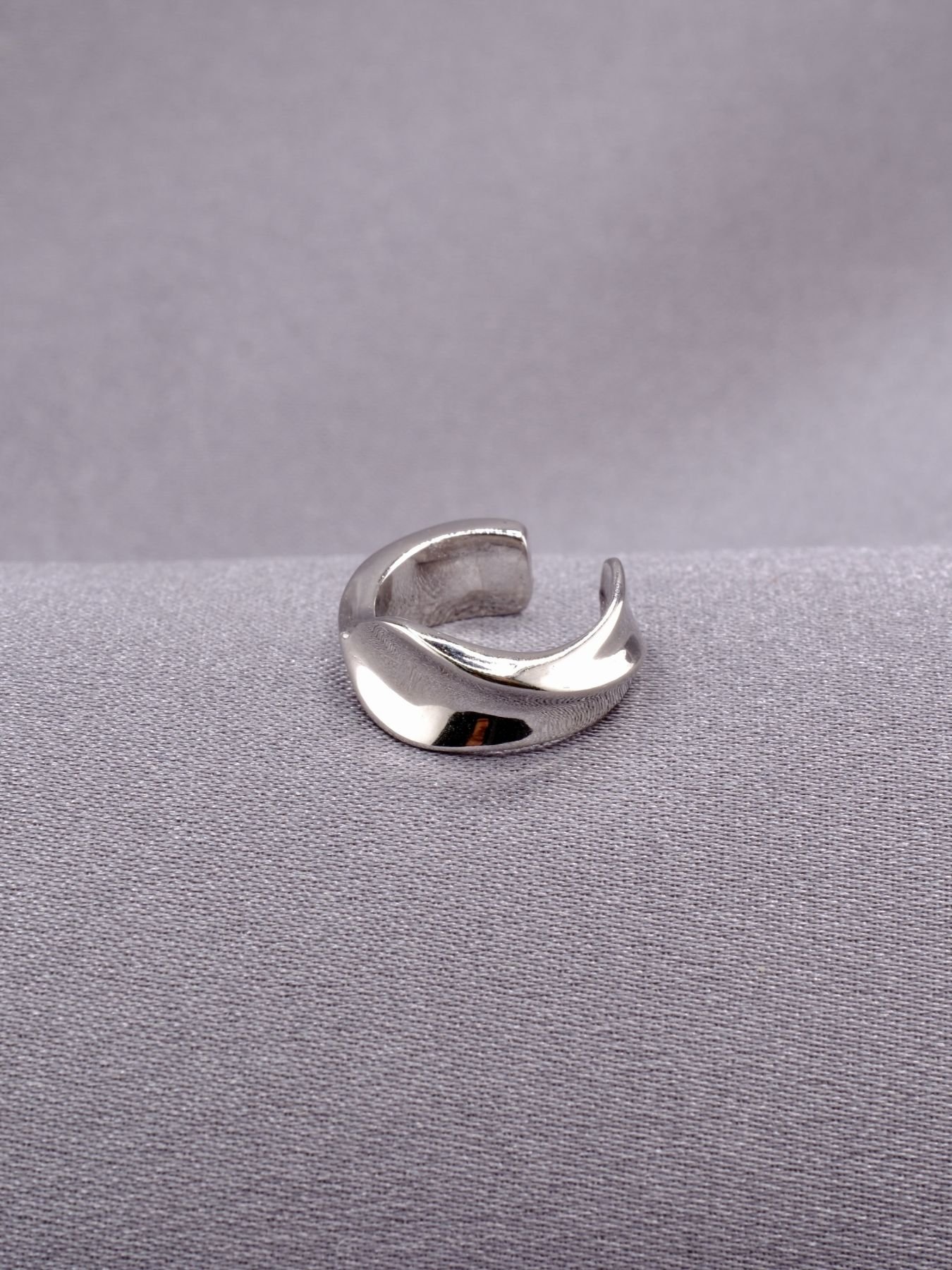 925 sidabro cuff auskaras – bangos formos minimalistinis