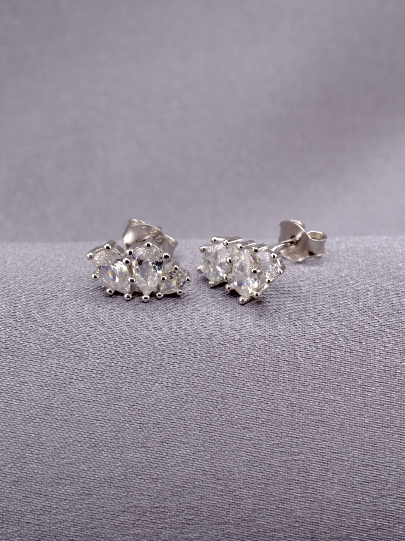 Silver earrings with zircon – leaf branch design