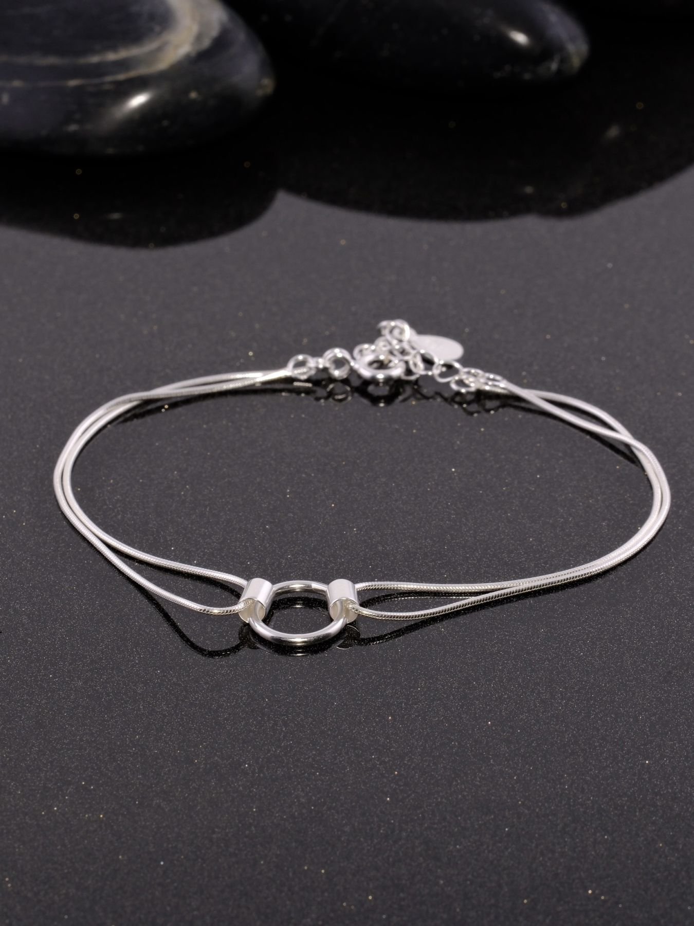 Sterling silver bracelet with circle pendant
