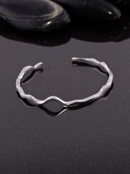 Sterling silver wavy bracelet