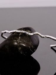 Sterling silver bracelet with texture – 925 modern jewelry