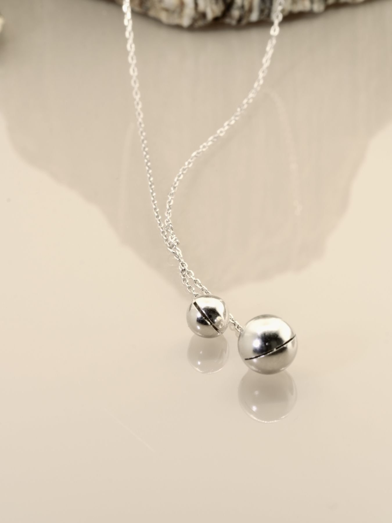 Sterling silver necklace with bubbles