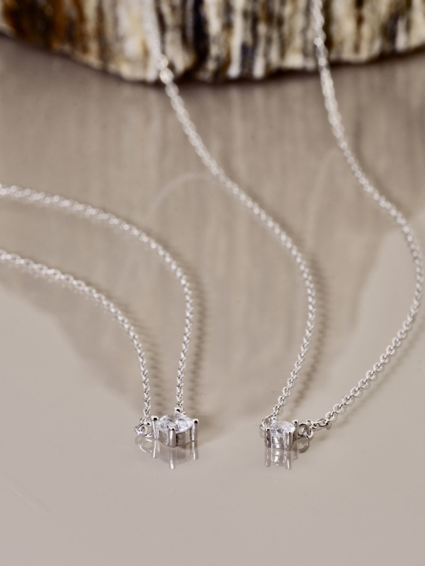 Sterling silver necklace with zircon pendant