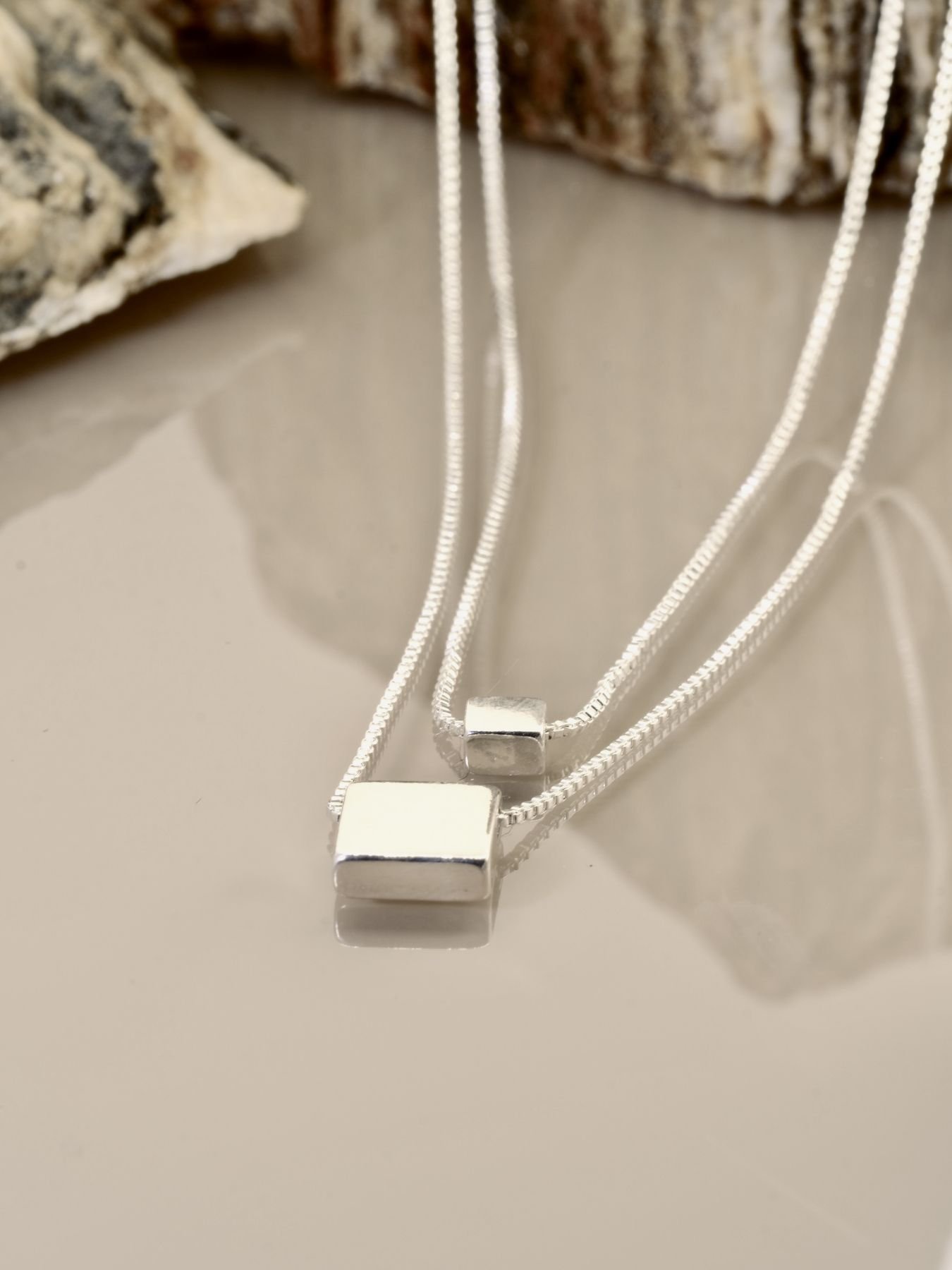 Kaklo papuošalas Box Necklace