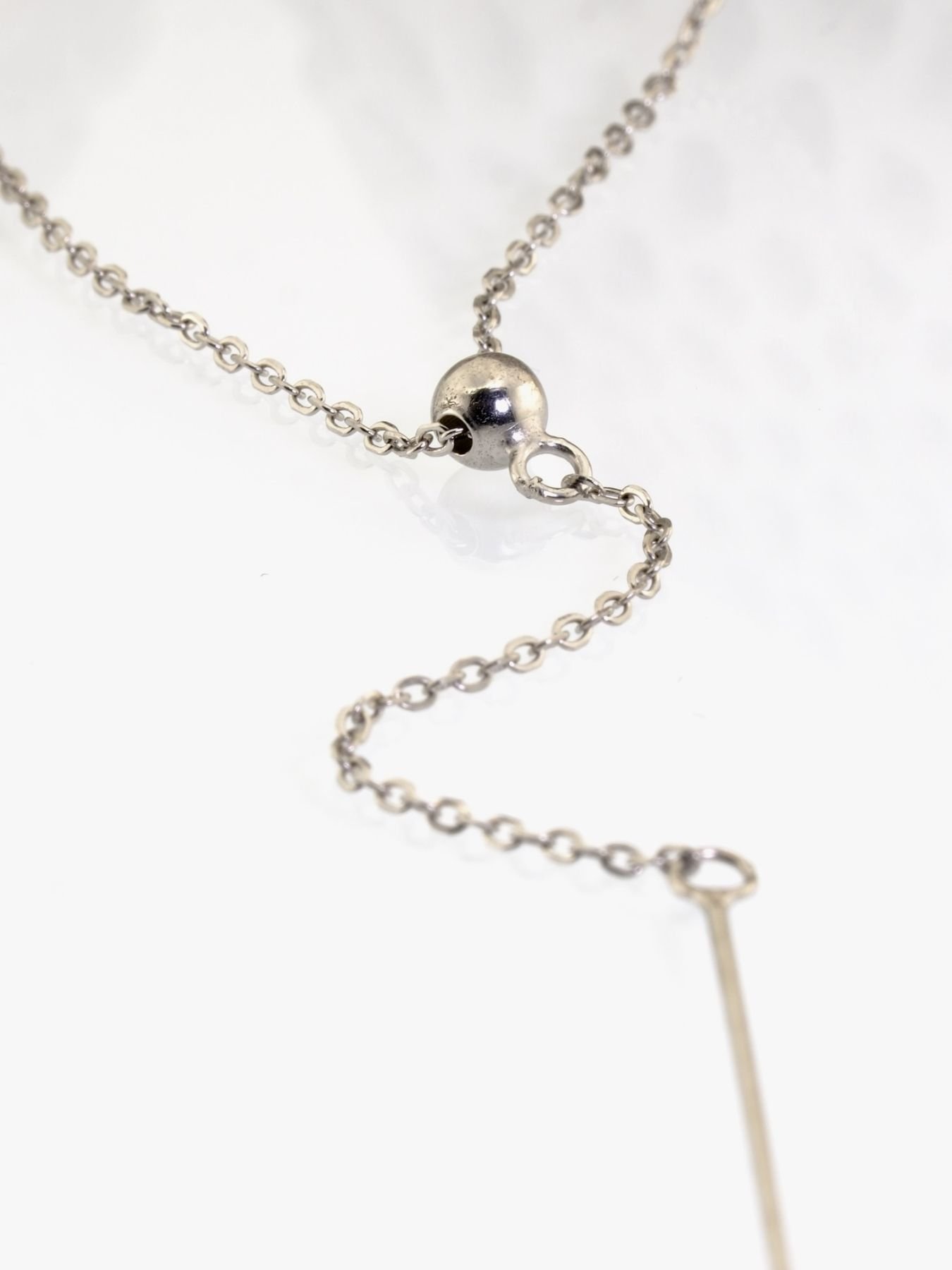 Glossy Ball necklace