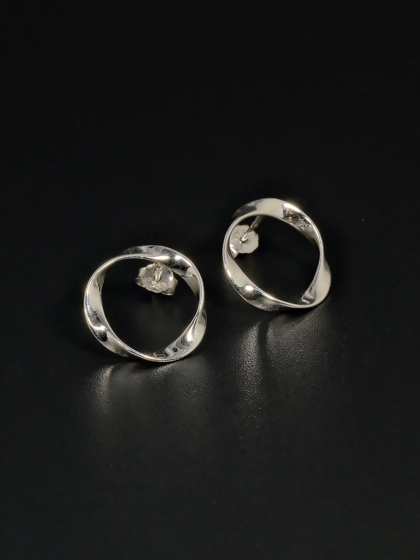 Sterling Silver Twisted Circle Earrings – 925 Minimalist Jewelry