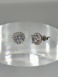 925 sidabro auskarai – klasikiniai auskarai su cirkoniu