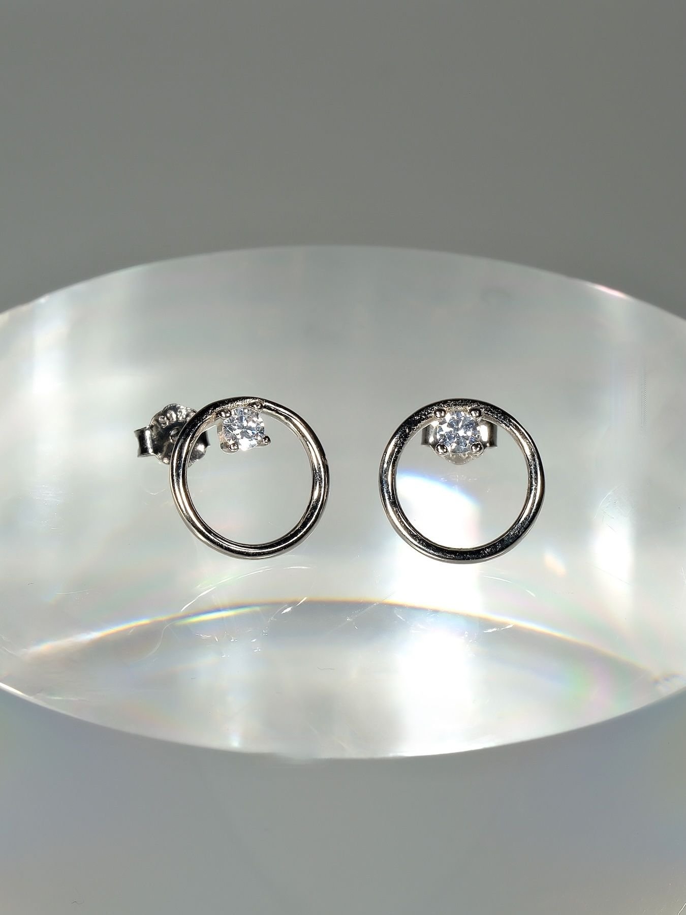 Silver Circle Earrings with Zircon – 925 Minimalist Women’s Studs