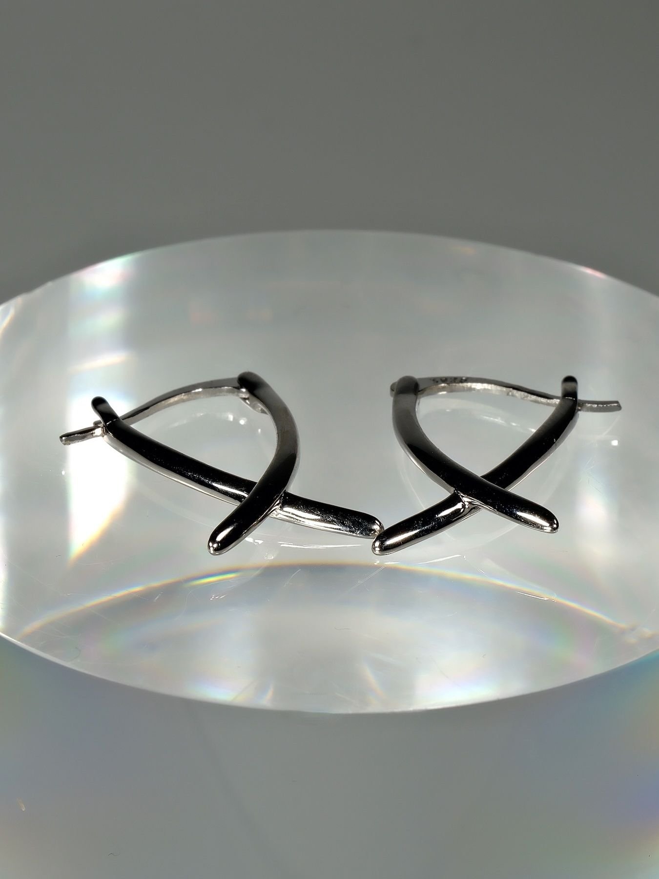 Minimalist Silver Cross Earrings – 925 Women’s Studs