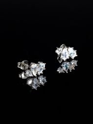 925 sidabro auskarai – trijų cirkonių kriaušės formos