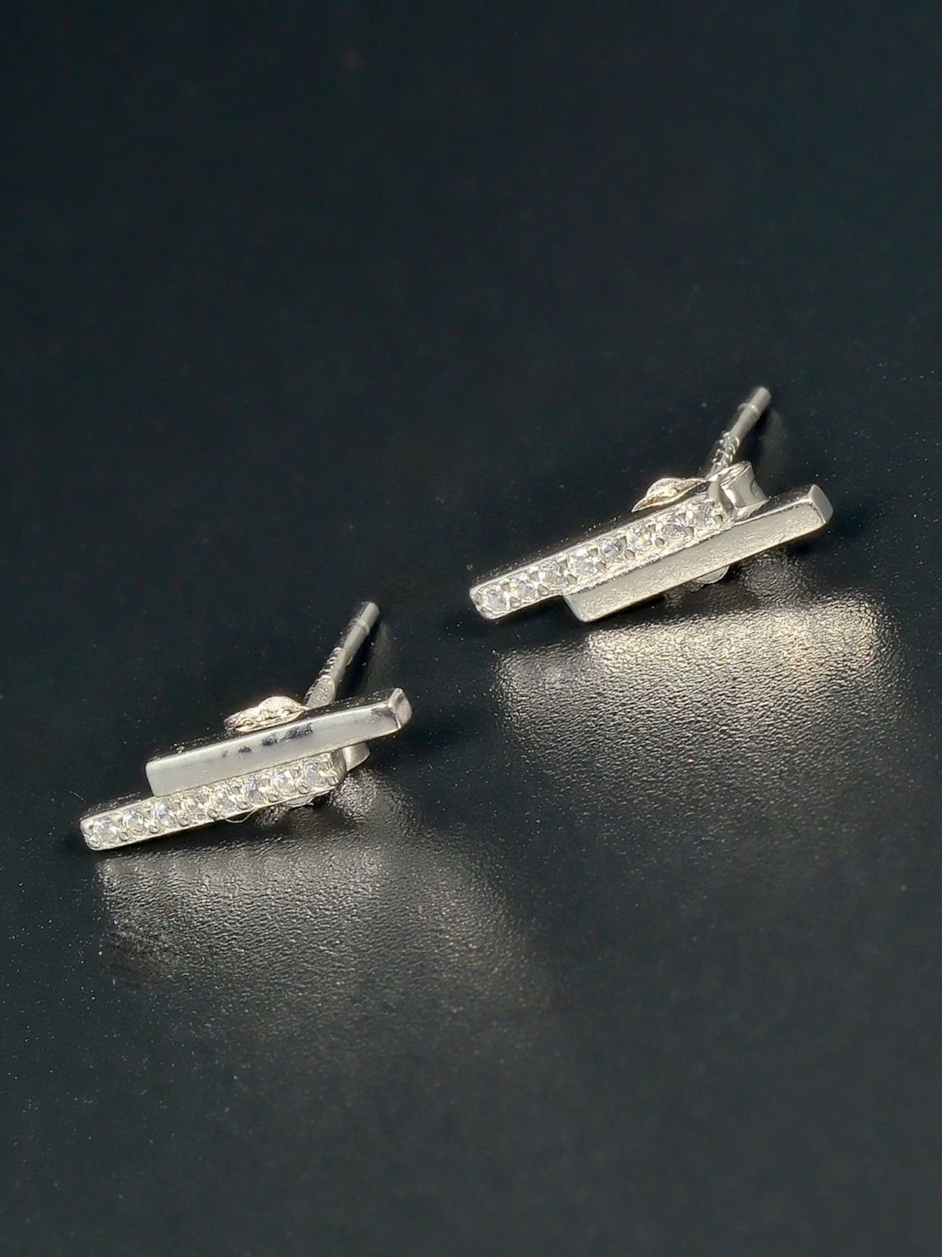 Modern Lines earrings