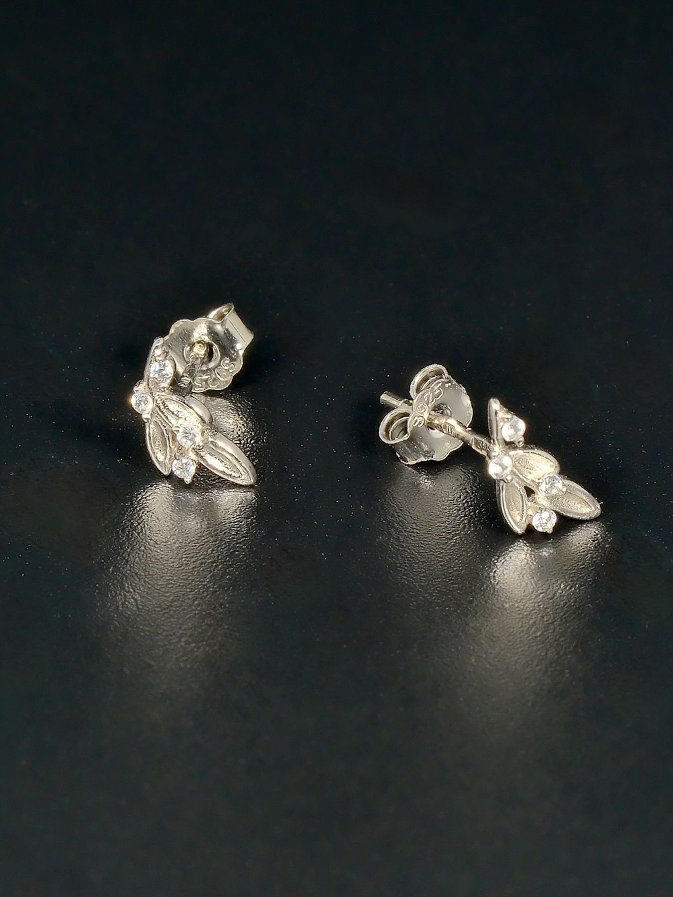 auskarai Mini Branch sidabras 925 – minimalistinis dizainas