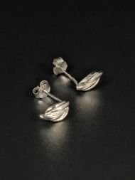 auskarai Feather sidabras 925 – sidabrinės plunksnos forma