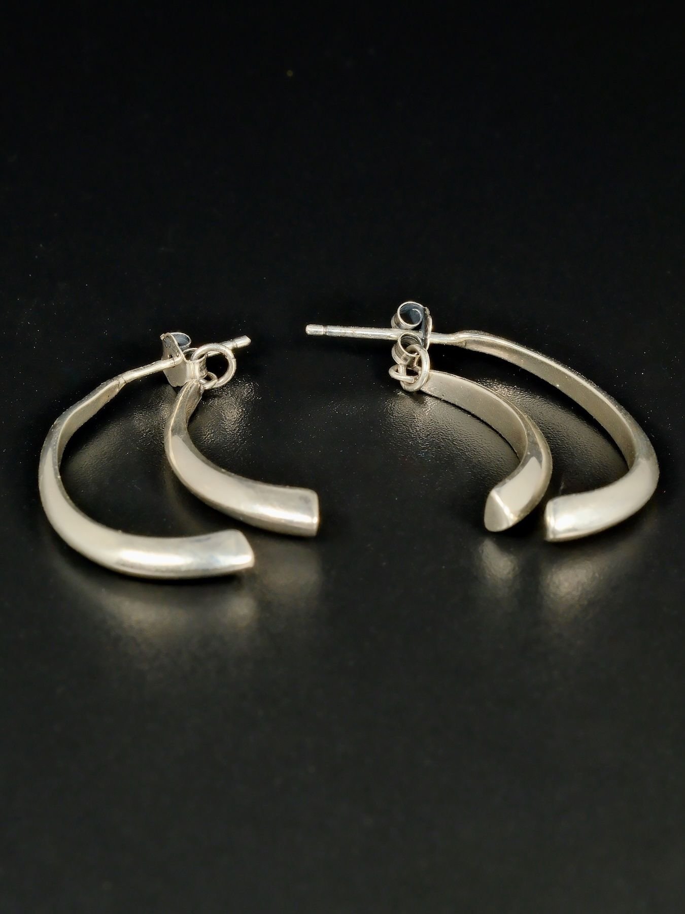 X Shape earrings 925 silver – double crescent design