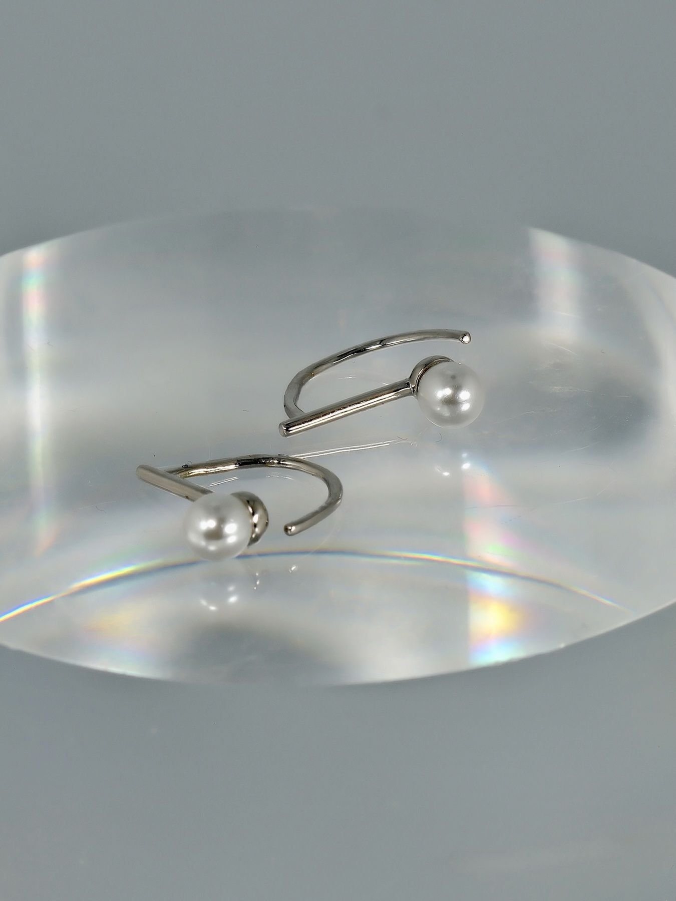 925 sidabro auskarai su perlais – elegantiški auskarai